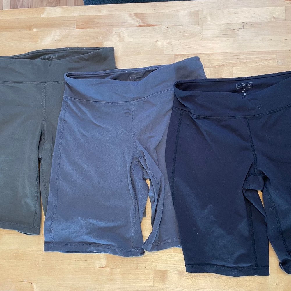 Athleta bundle: Chaturanga shorts (3 pairs, Small)